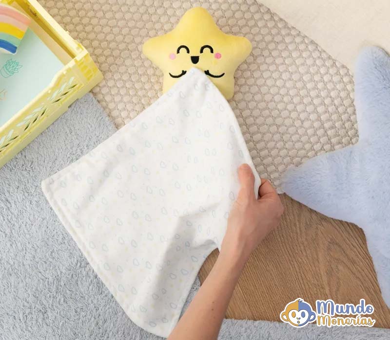 PELUCHE DOUDOU MANTITA - ESTRELLA